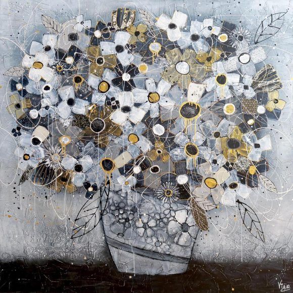 Tableau représentant un pot de fleurs dans les teintes de gris et doré
